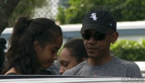 obama holiday vacation daughter